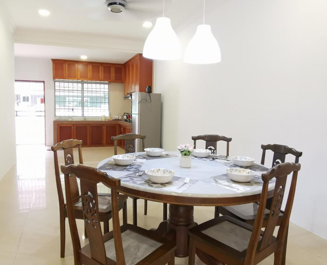 Nansang One Homestay 8Pax 4Rooms シブ エクステリア 写真