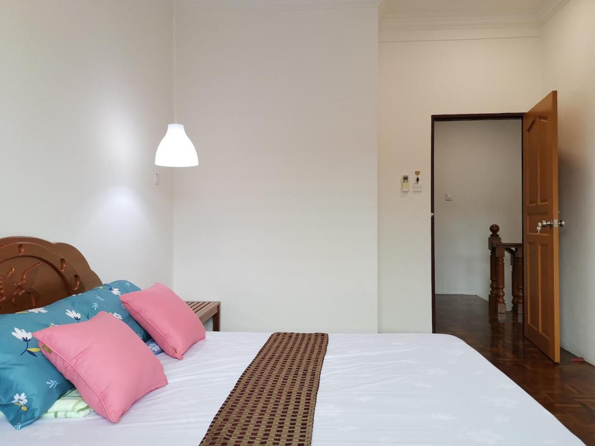 Nansang One Homestay 8Pax 4Rooms シブ エクステリア 写真
