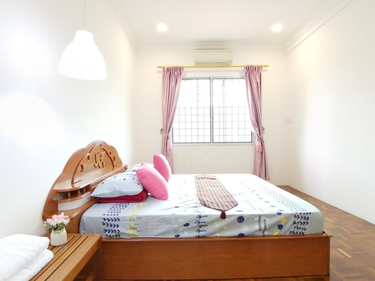 Nansang One Homestay 8Pax 4Rooms シブ エクステリア 写真