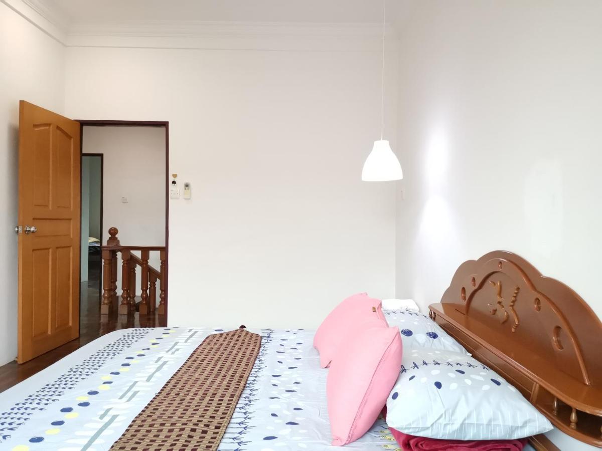Nansang One Homestay 8Pax 4Rooms シブ エクステリア 写真